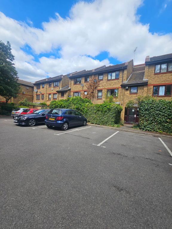 Property photo 1 of 1
