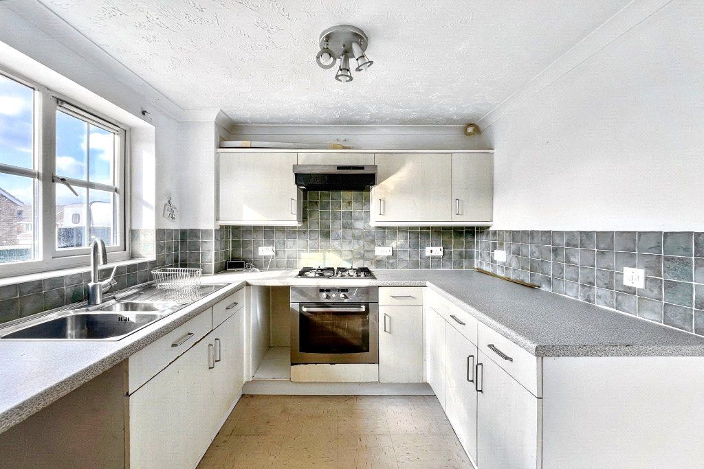 Property photo 3 of 7 Picture No. 33