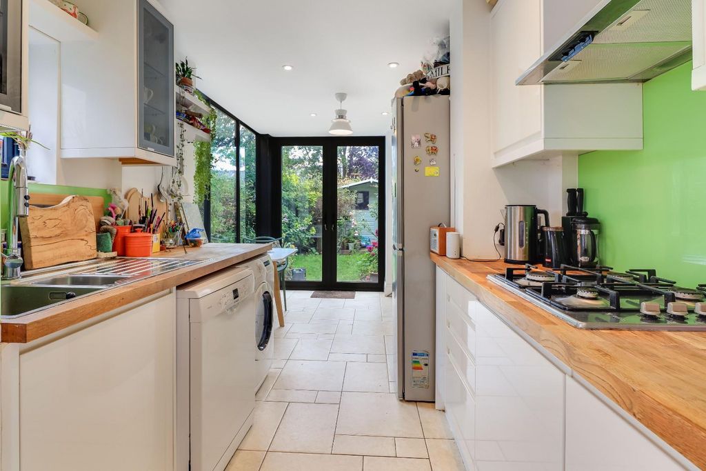 Property photo 2 of 19 Img (16) (1).Jpg