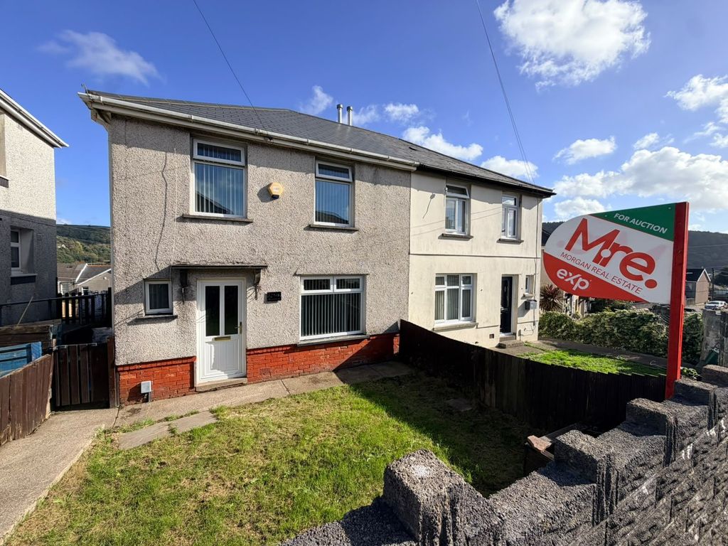 Property photo 1 of 25