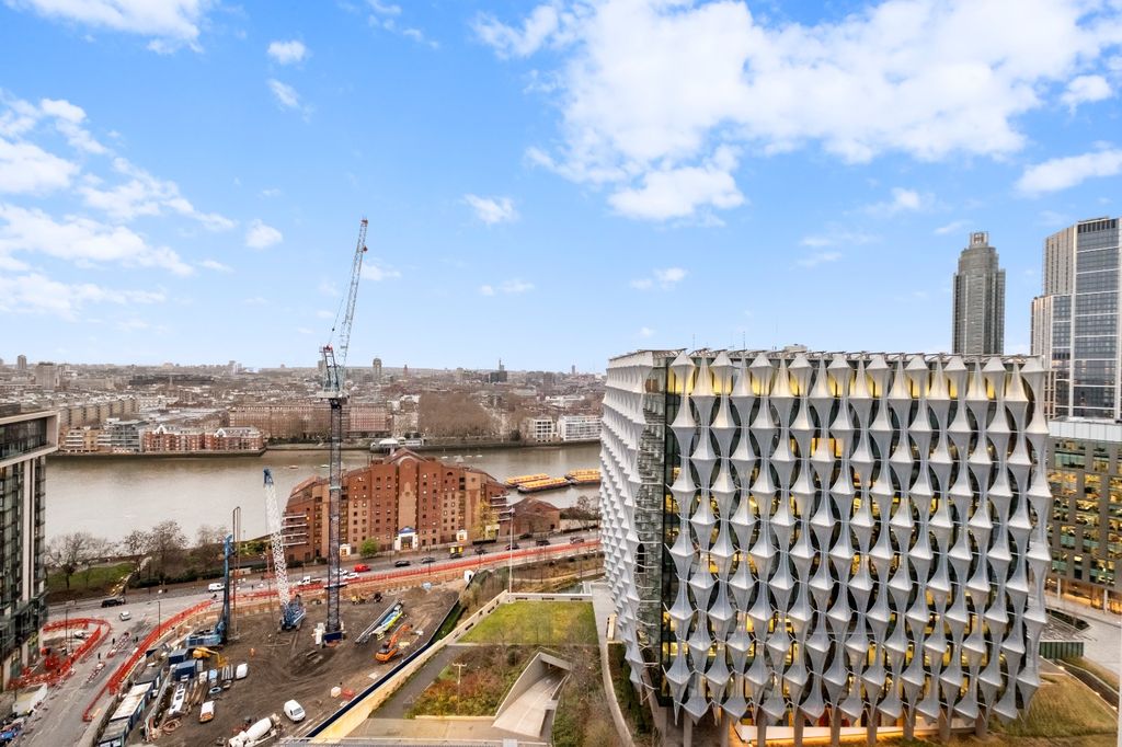 Property photo 3 of 20