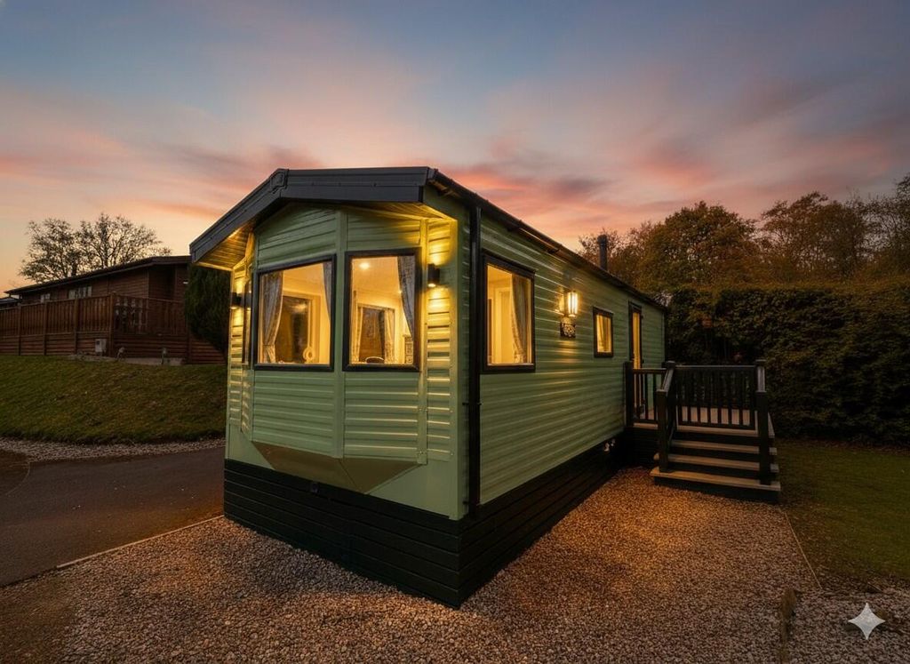 Property photo 1 of 11 Main Photo