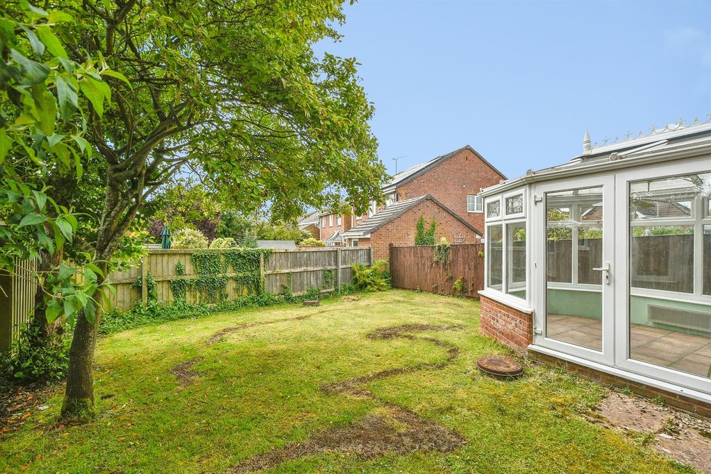 Additional image 18 of 4 bed detached house for salePetter Close, Wroughton, Swindon SN4