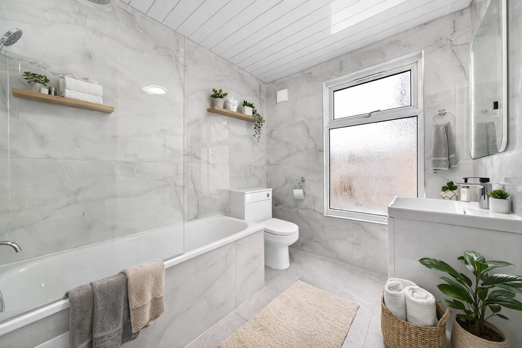 Property photo 3 of 13 Bedroom