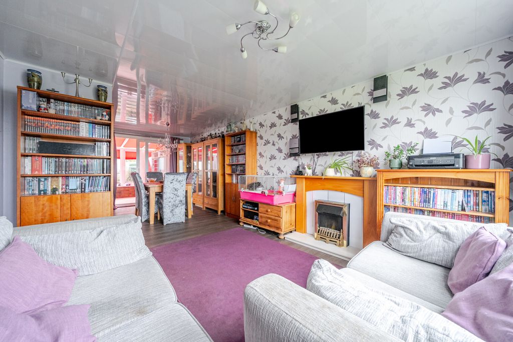 Property photo 3 of 21 1523097-9-6Ab24cc...