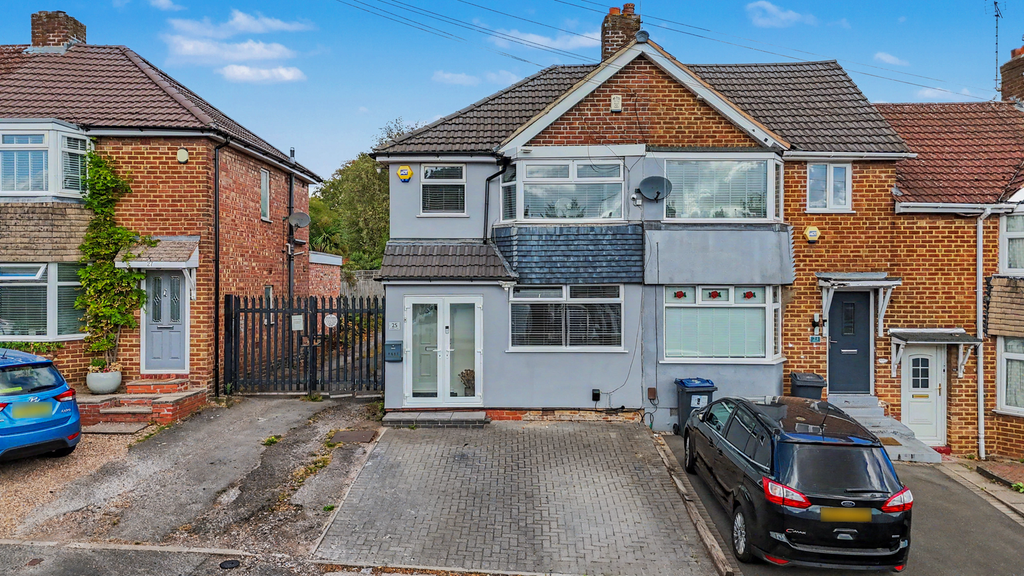 Property photo 1 of 28