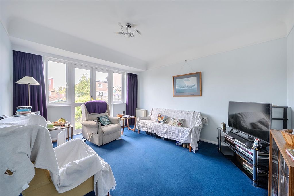 Property photo 2 of 14 1450578-1-69E79093Ef08F.Jpg