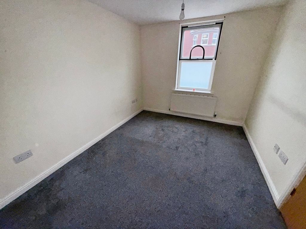 Additional image 4 of 2 bed flat for saleChurch Street, Highbridge TA9