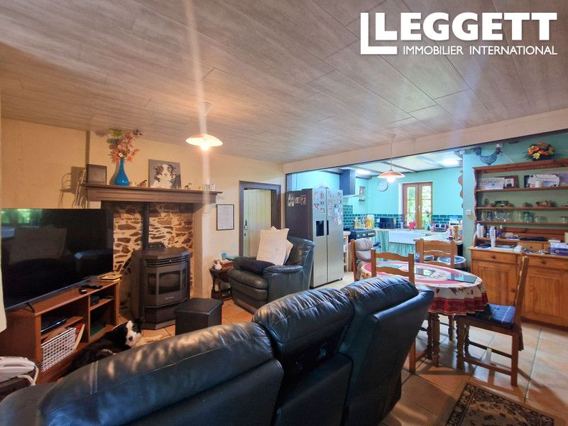 Property photo 3 of 10