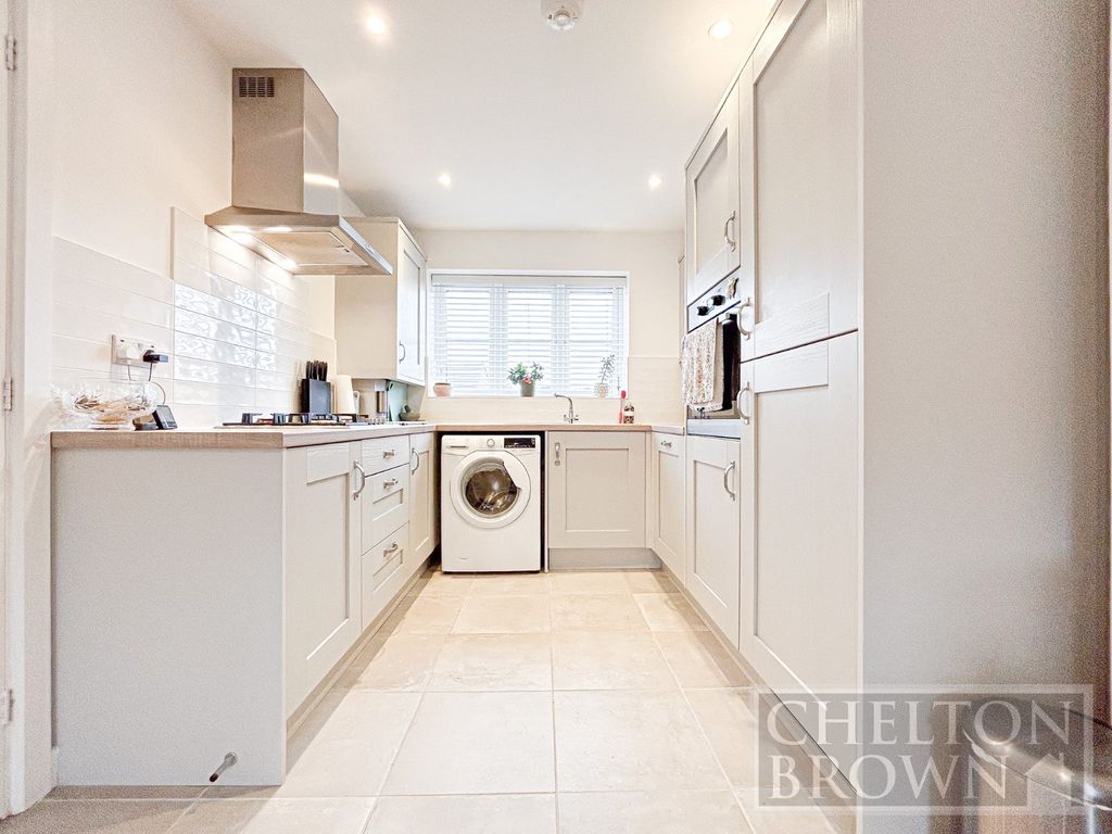 Property photo 2 of 47 Kitchen