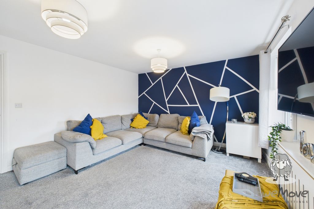 Property photo 3 of 16 13