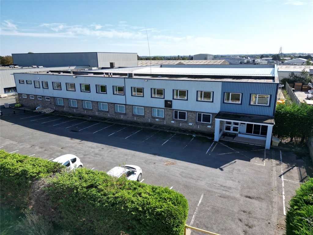 Property photo 2 of 12 Picture No. 37