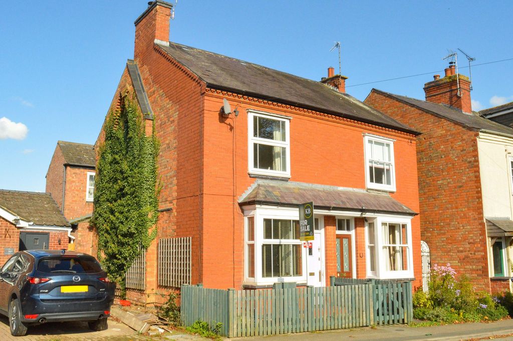 Property photo 1 of 17