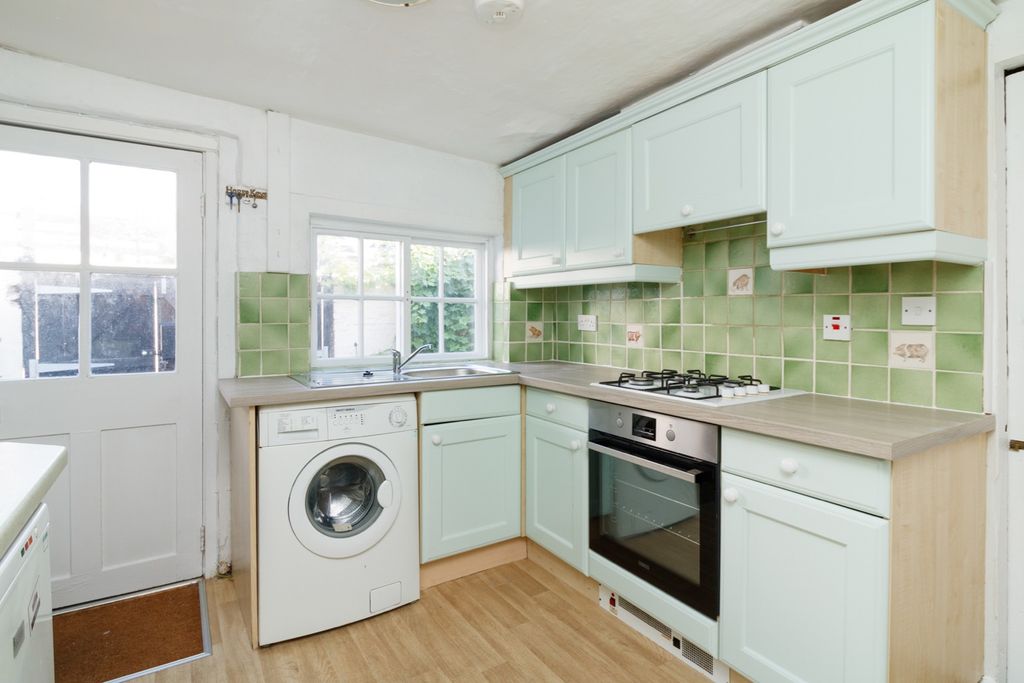 Property photo 3 of 7 1102186
