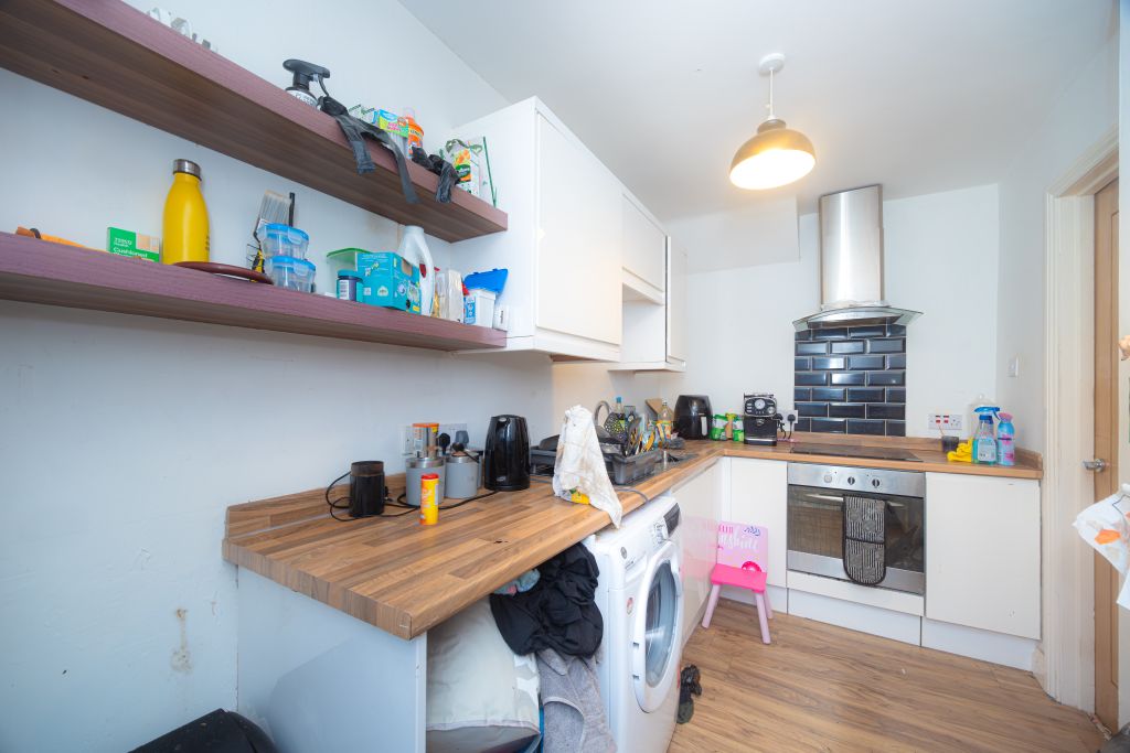 Property photo 3 of 8