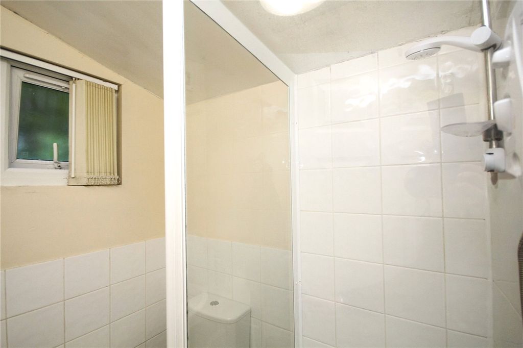 Property photo 2 of 5 Picture No. 14