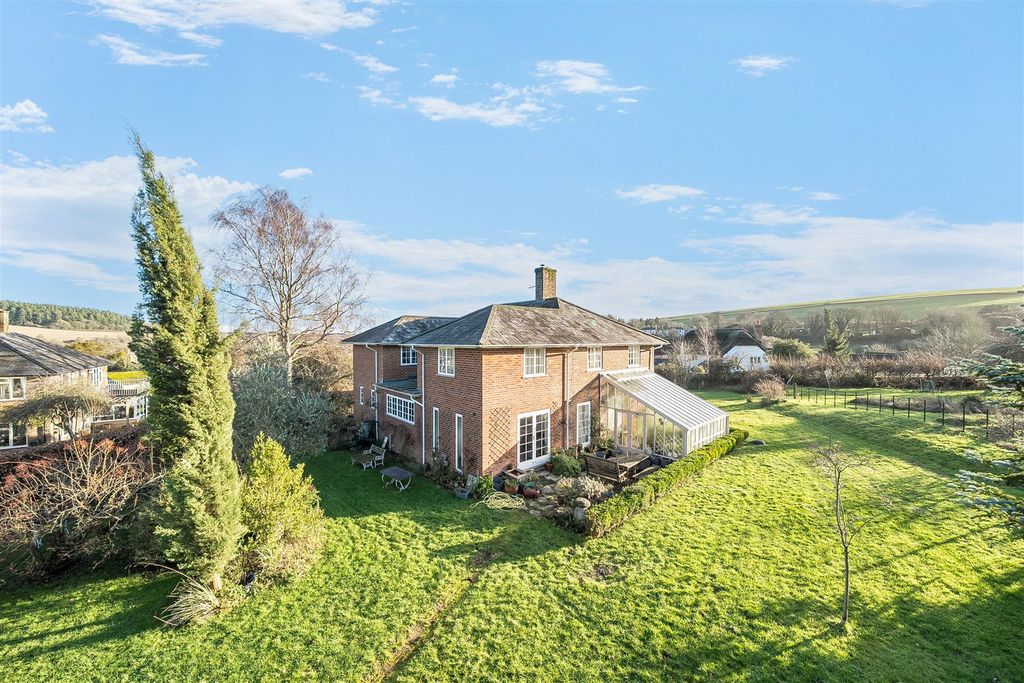 Property photo 2 of 30 Elevated Side Aspect