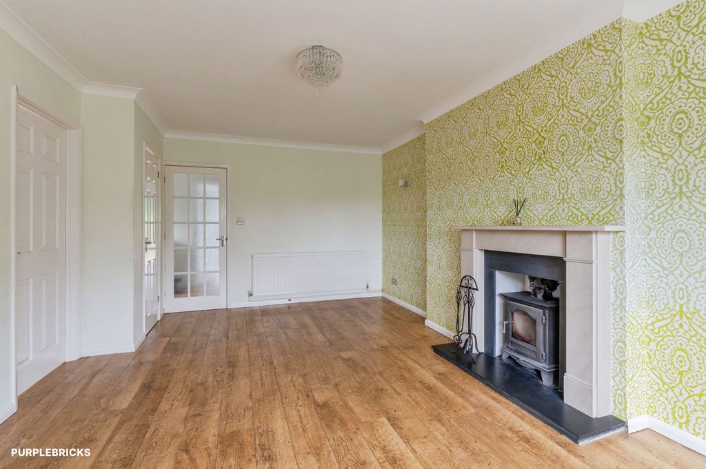 Property photo 3 of 26