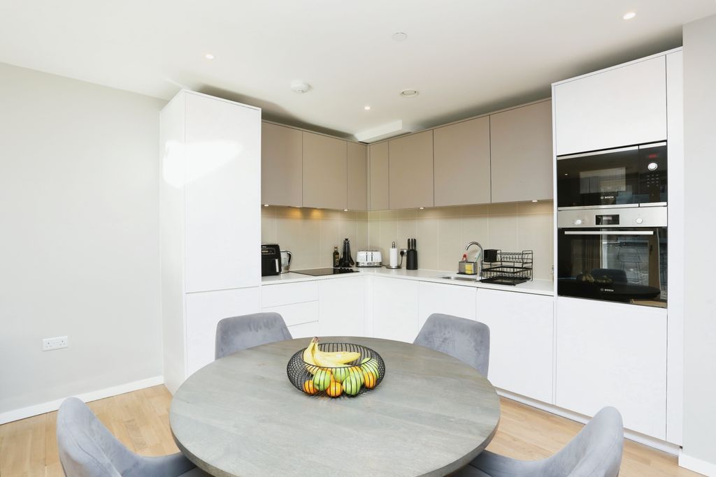 Property photo 2 of 15 Kitchen