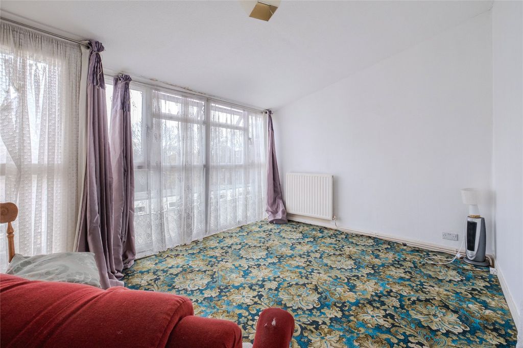 Property photo 2 of 8 Picture No. 04