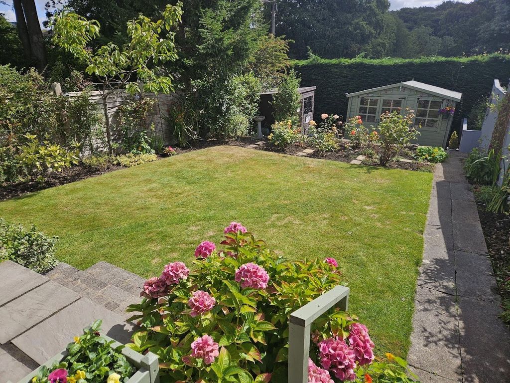 Property photo 2 of 17 Garden