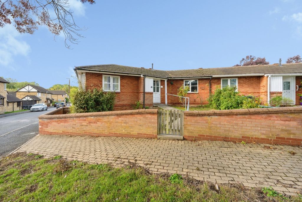 Property photo 1 of 16 Pbox-Img.Jpg