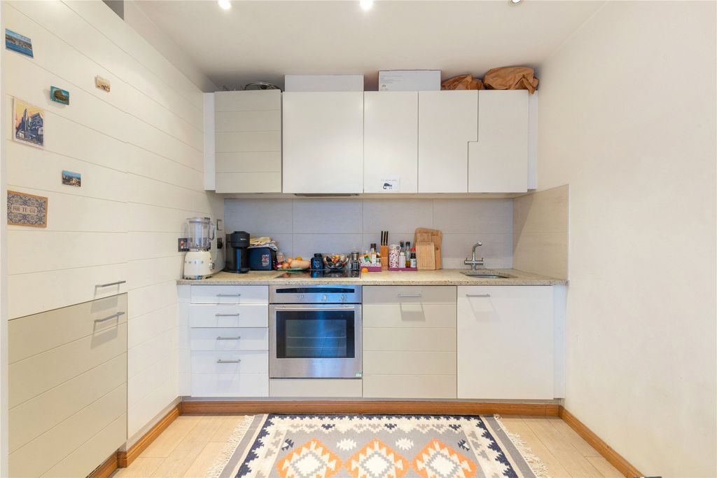 Property photo 2 of 7 Picture No. 03