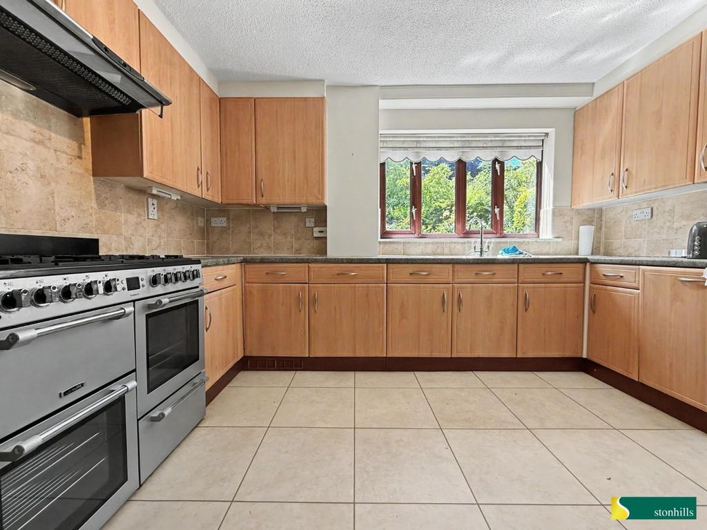 Property photo 2 of 18 7.Jpg