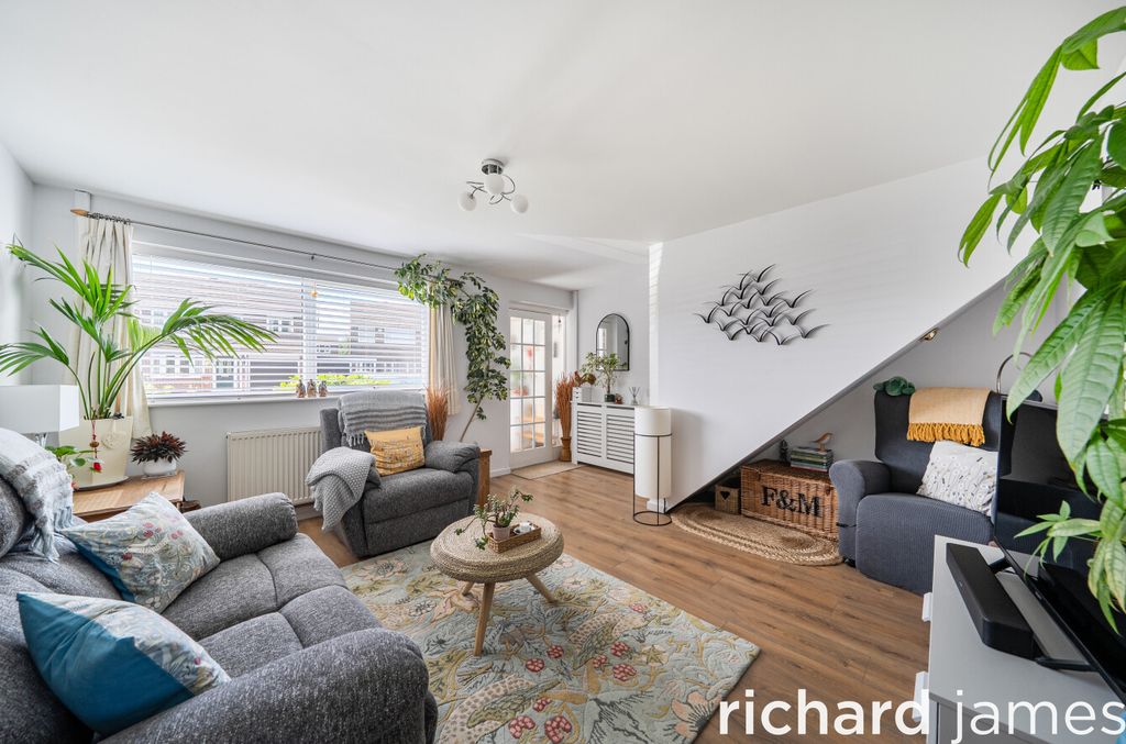 Property photo 3 of 13 3013Ea78962344A68F6d1ce01702F24d
