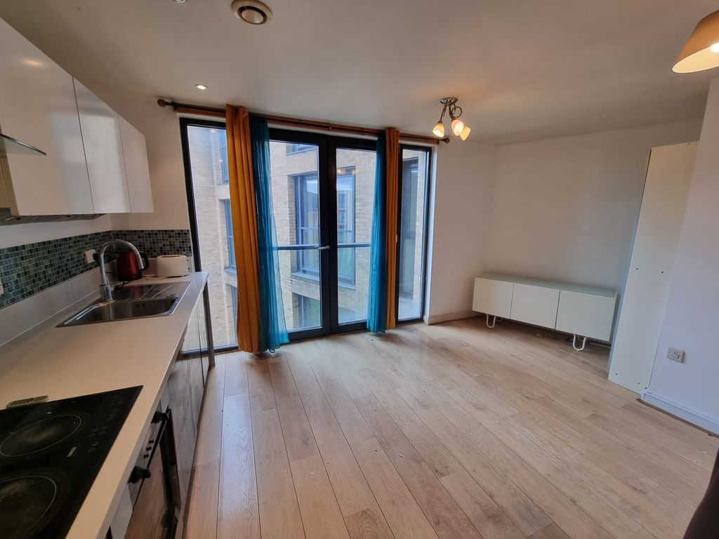 Property photo 3 of 9