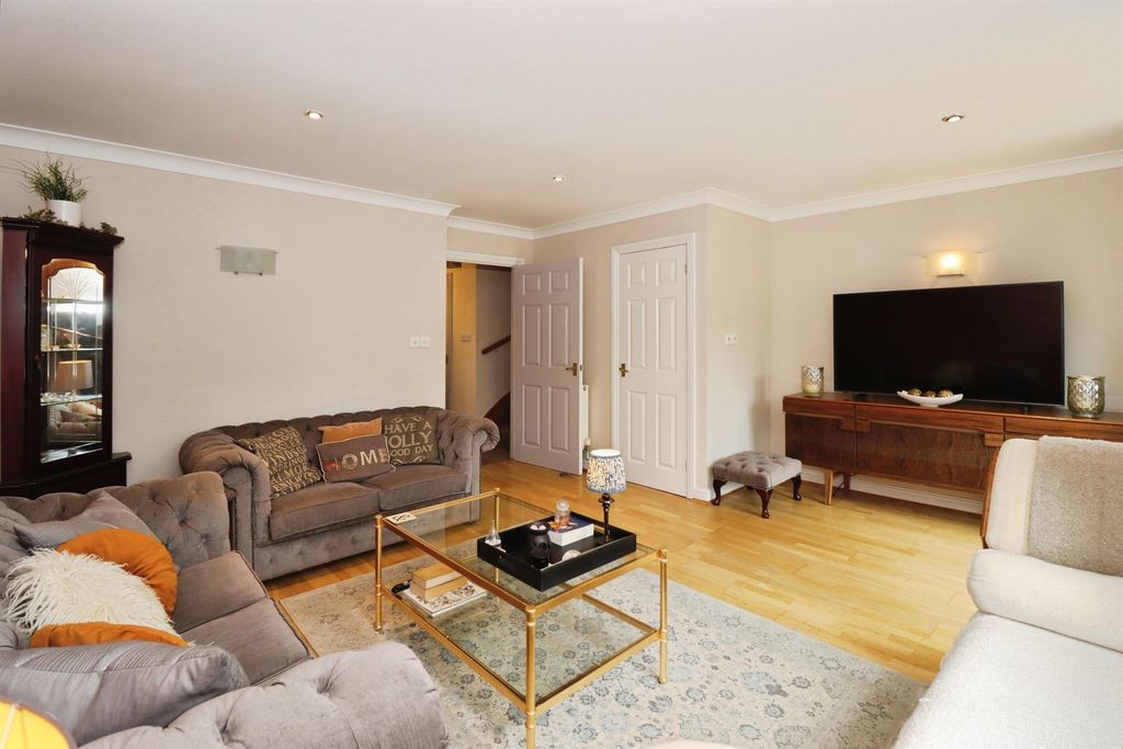 Property photo 3 of 17 View