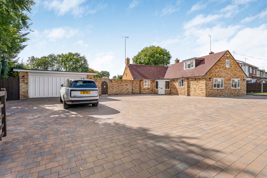 Property photo 1 of 23 2662907