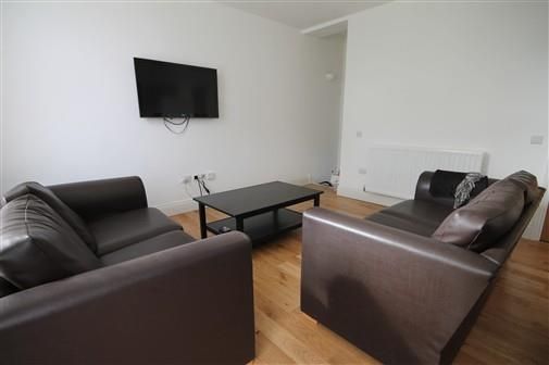 Property photo 2 of 11 37222.Jpg