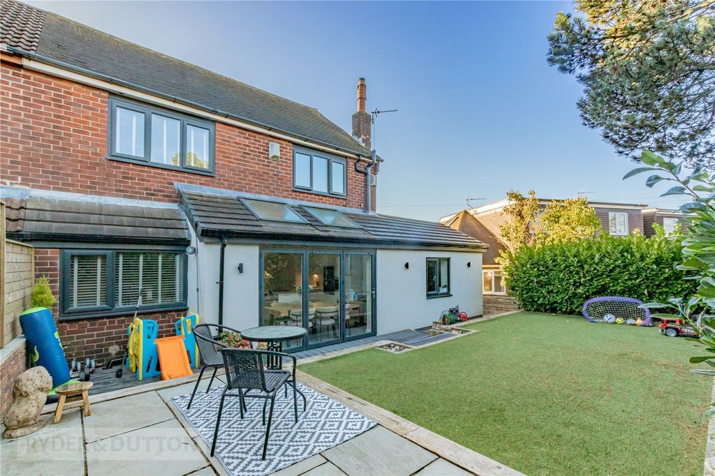 Property photo 2 of 22 Rear Garden