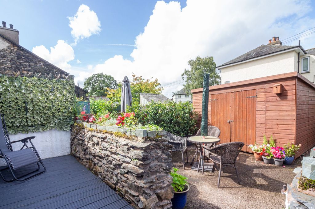 Property photo 1 of 19