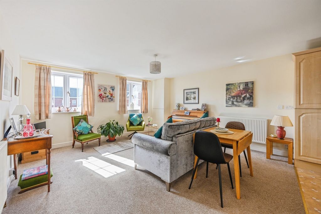 Property photo 2 of 14 Open Plan Kitchen Living Diner