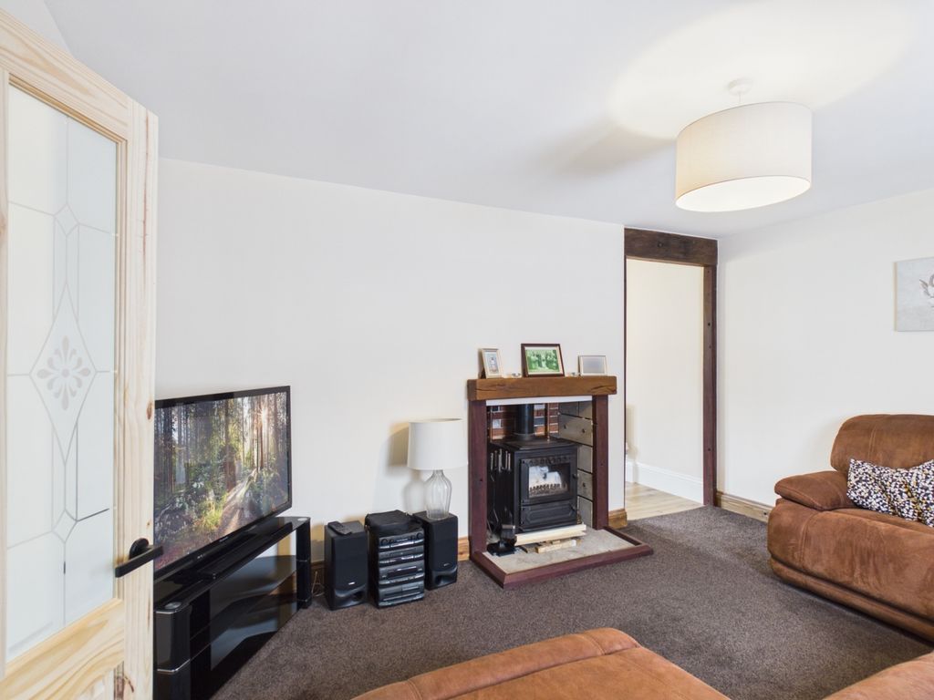 Property photo 3 of 16 Living Room