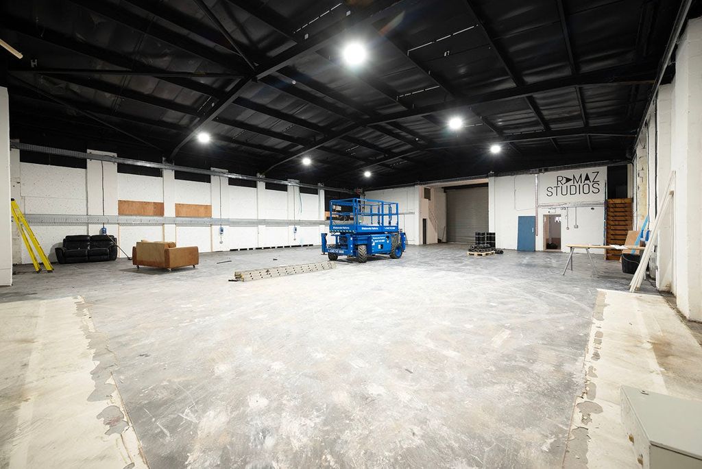 Property photo 1 of 9 W (9).Jpg