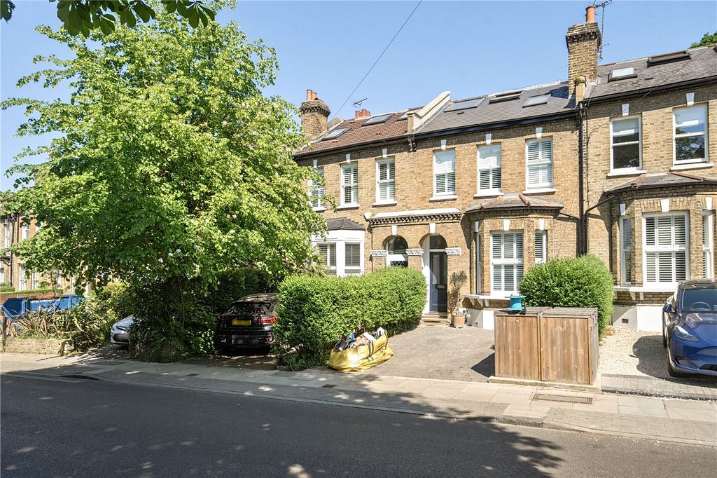 Property photo 3 of 16 Picture No. 03