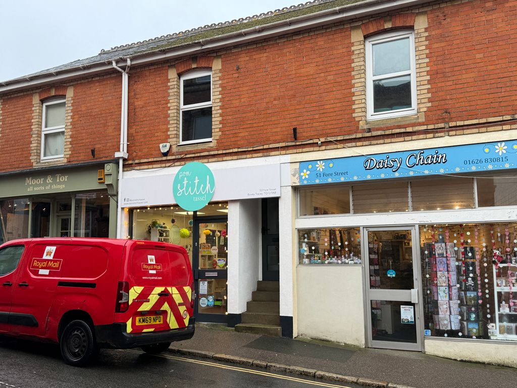 Property photo 1 of 3