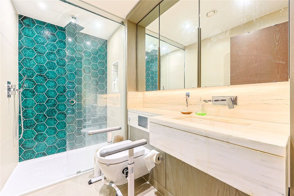 Property photo 1 of 12 Picture No. 01