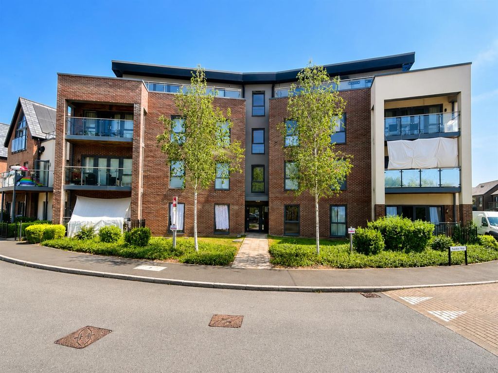 Property photo 1 of 12 731D6718-B650-48C4-A887-C853486Df305.Png