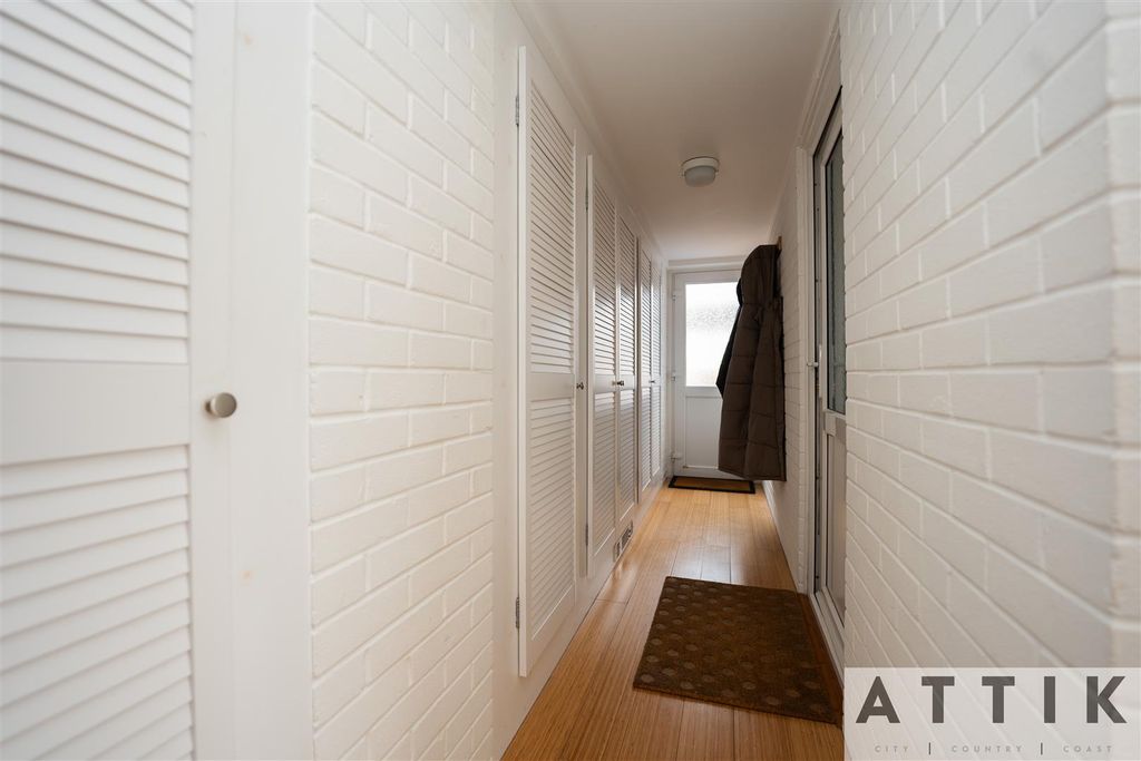 Additional image 20 of 4 bed semi-detached house for saleBedingfield Crescent, Halesworth IP19