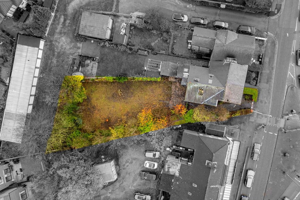 Property photo 2 of 20