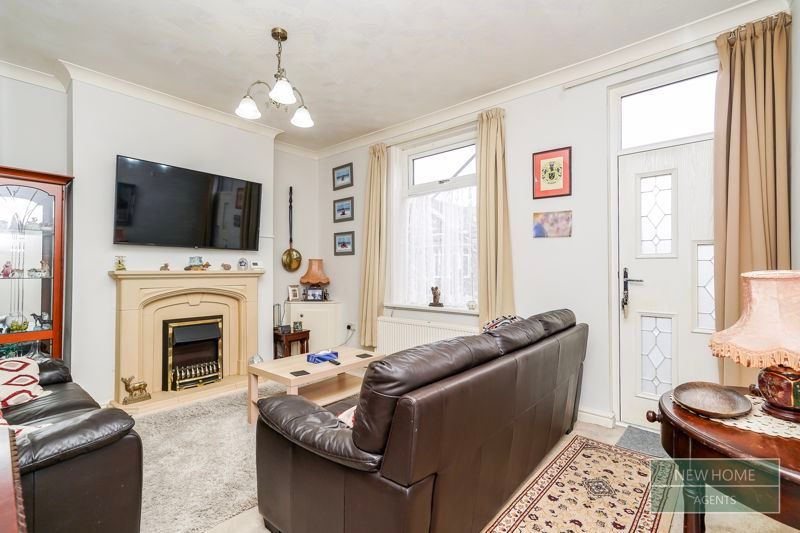 Property photo 3 of 17 Photo 10