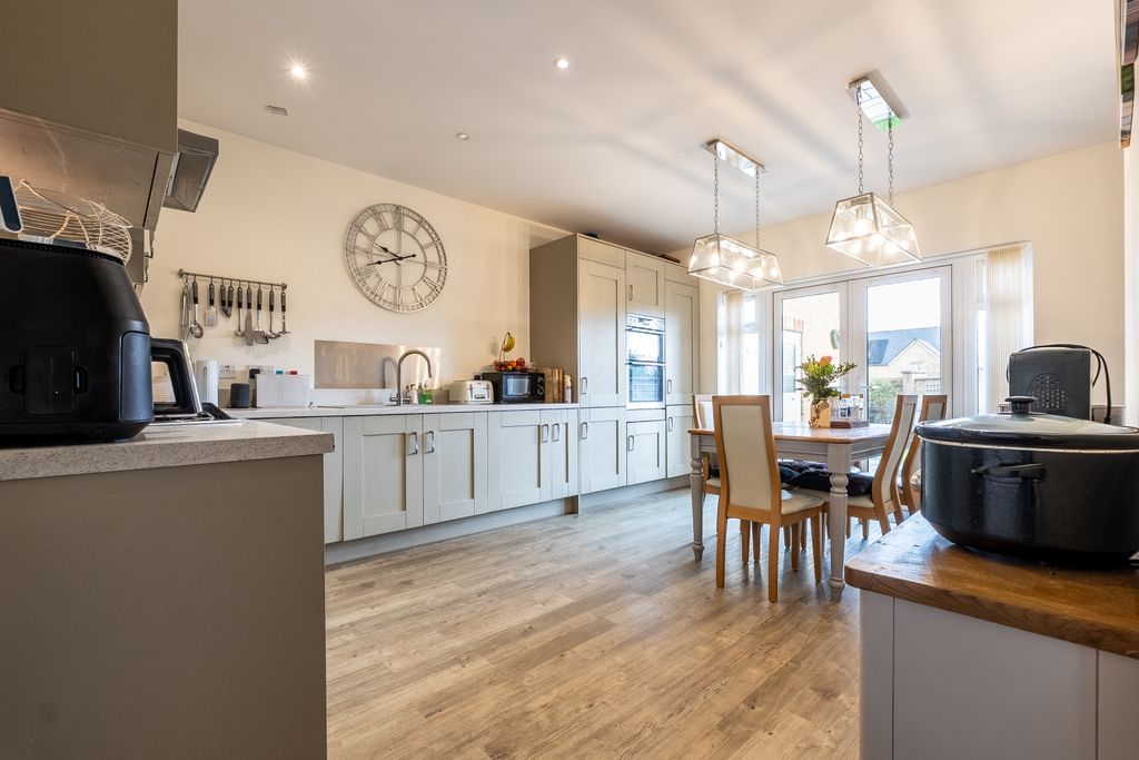 Property photo 2 of 27 Dsc00462-Hdr