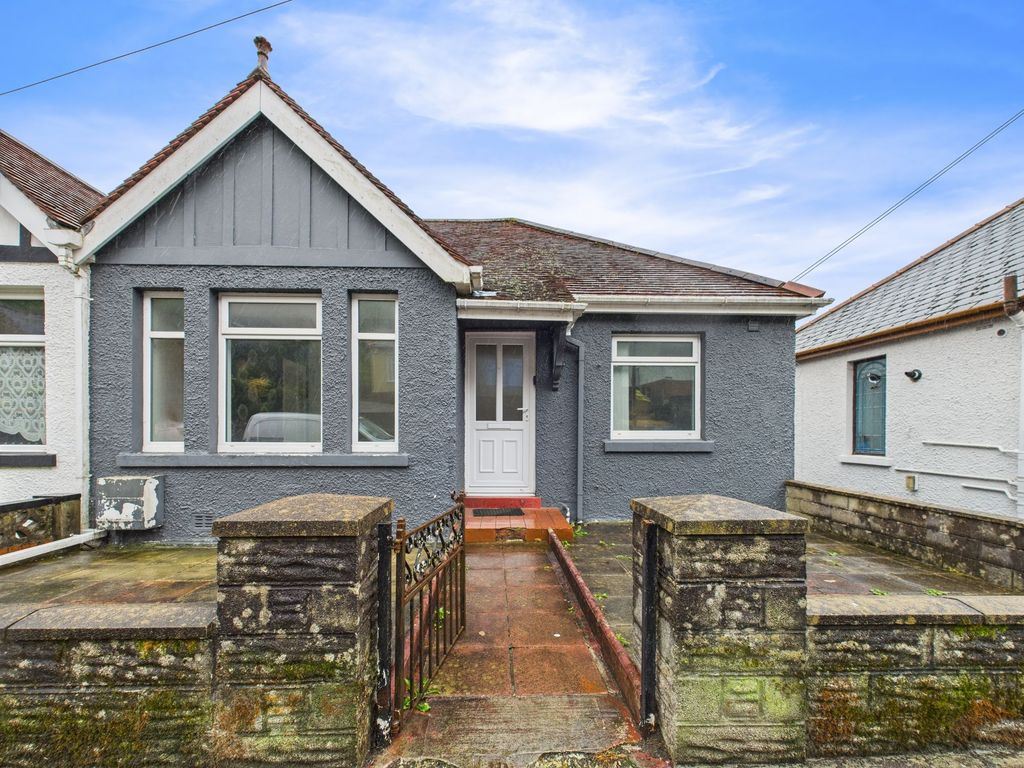 Property photo 1 of 24