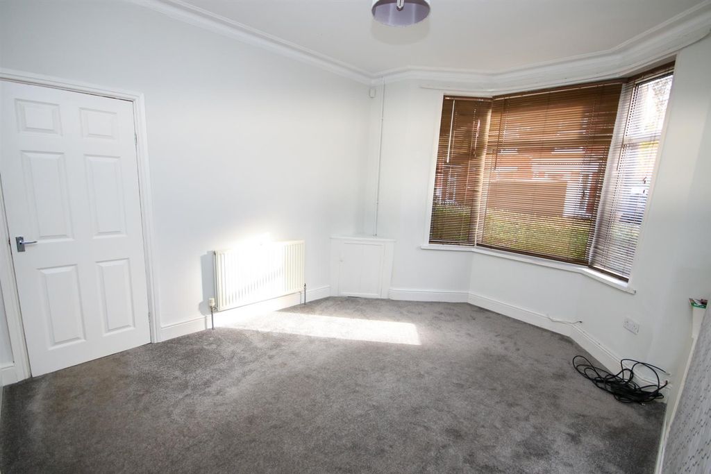 Property photo 3 of 18 Img_5869.Jpg