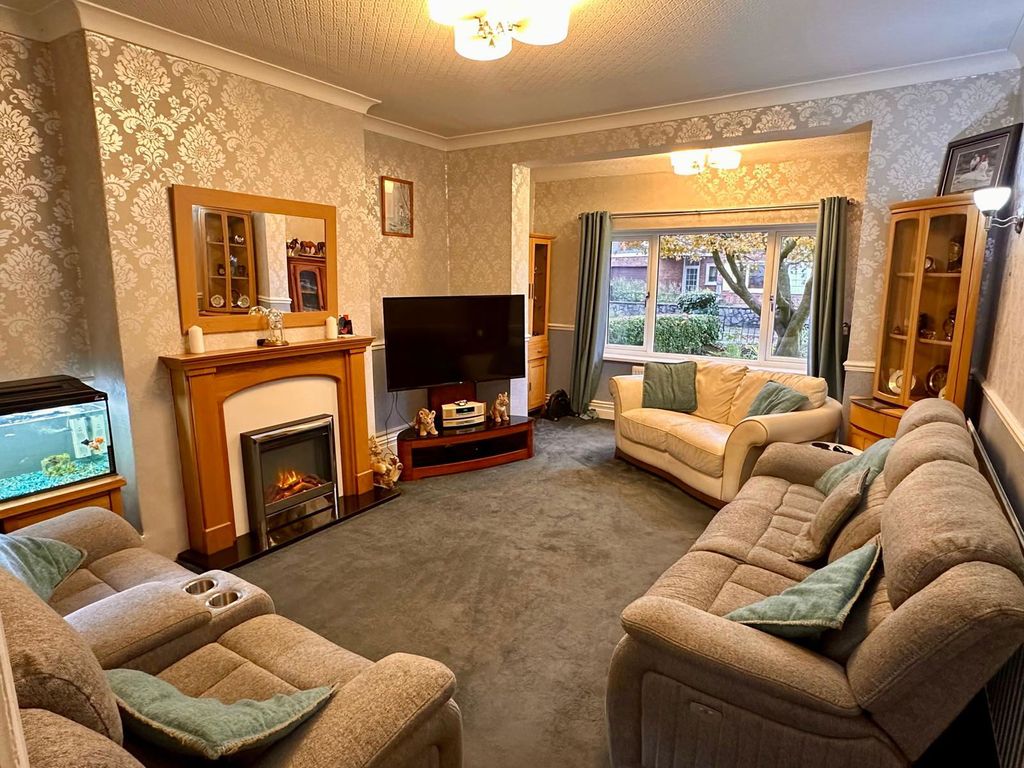 Property photo 3 of 20