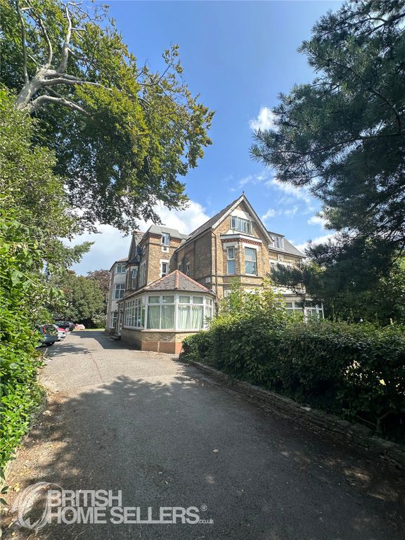 Property photo 1 of 13 1